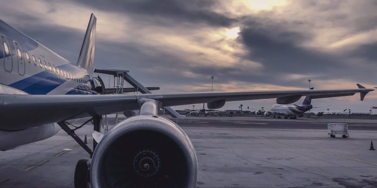 How to Save Money on Cruise and Flight Packages
